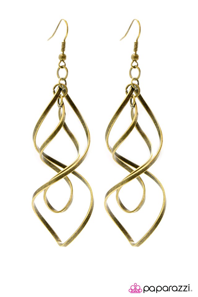 Paparazzi ♥ Wherever the Wind Takes You - Brass ♥ Earrings