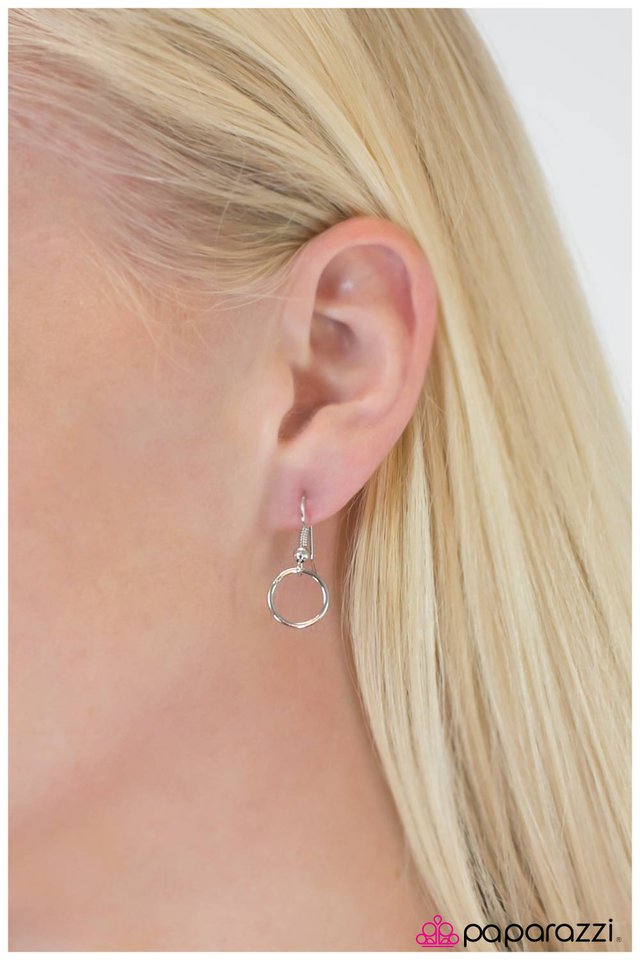 Paparazzi ♥ Jumping Through Hoops - Brown ♥ Necklace