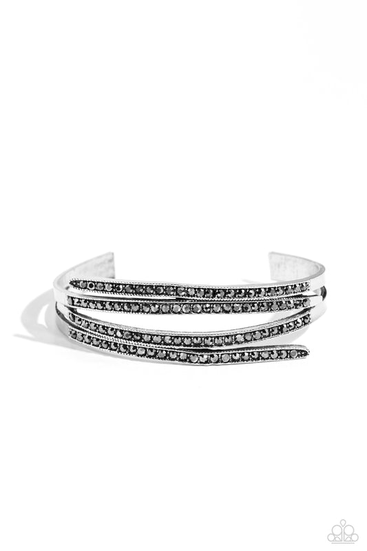 curved-lines-silver-p9ed-svxx-141xx