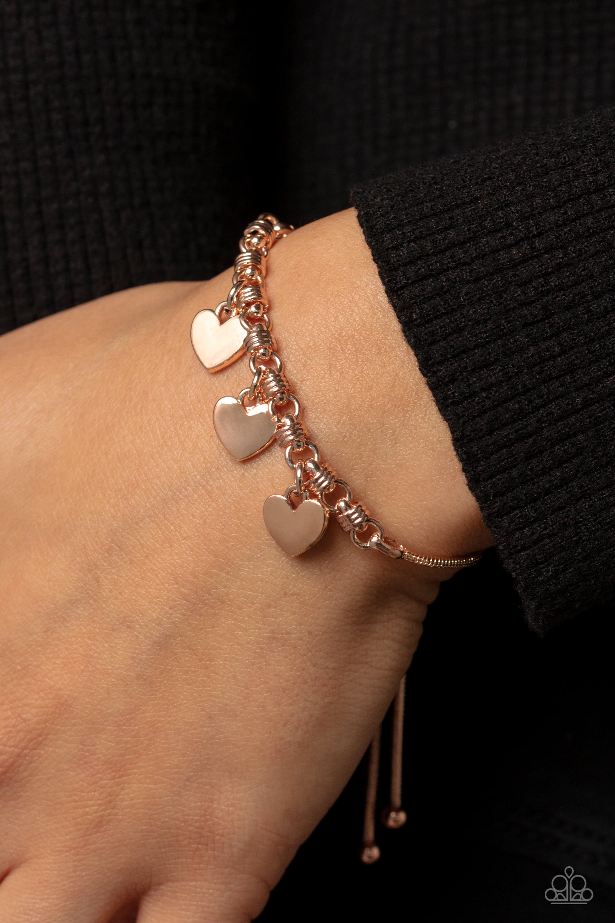 Buy Designbox Rose Gold Finish CZ Diamond Heart Bracelet with Adjustable  String Online