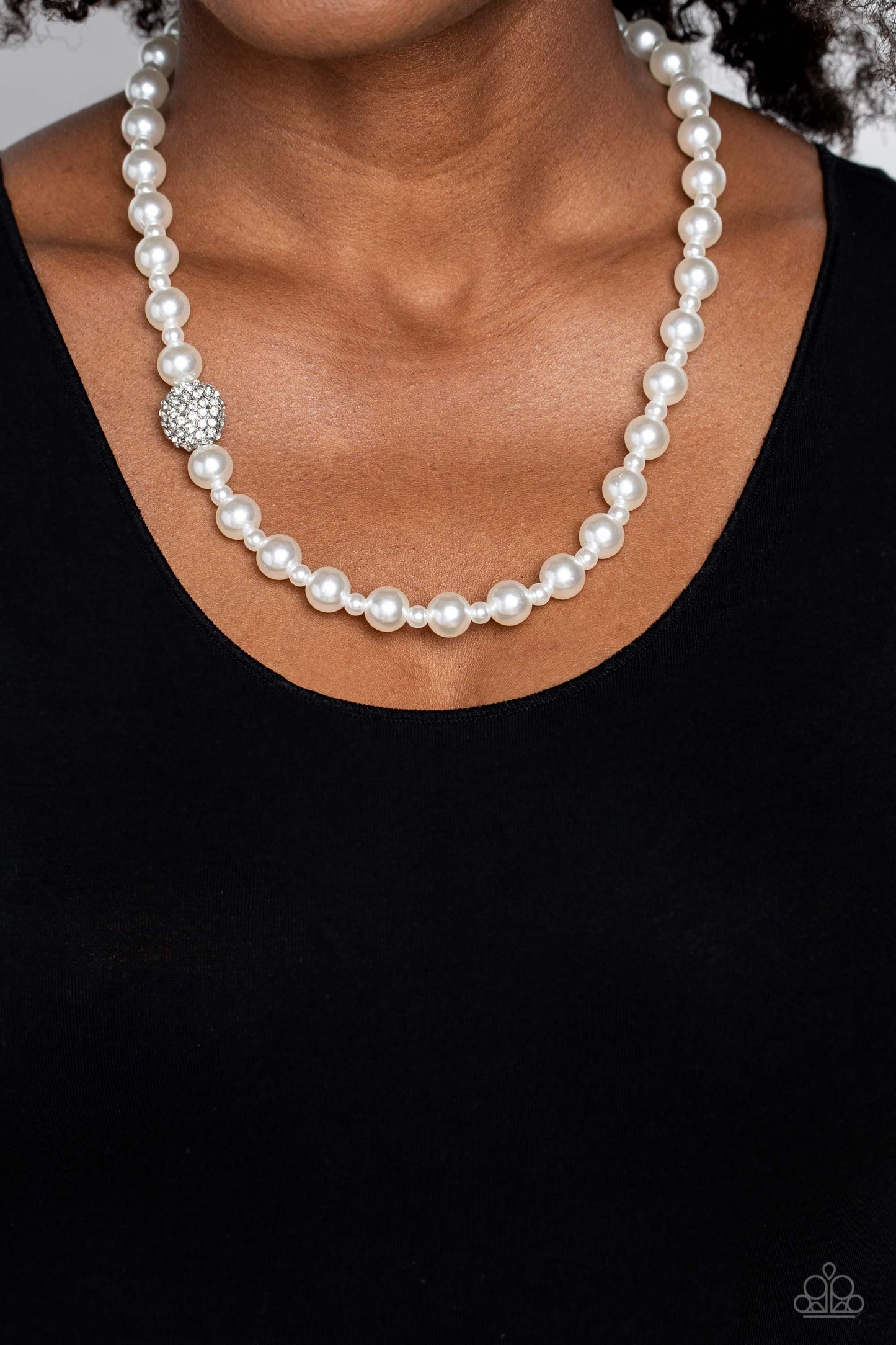 countess-chic-white-p2re-wtxx-542xx