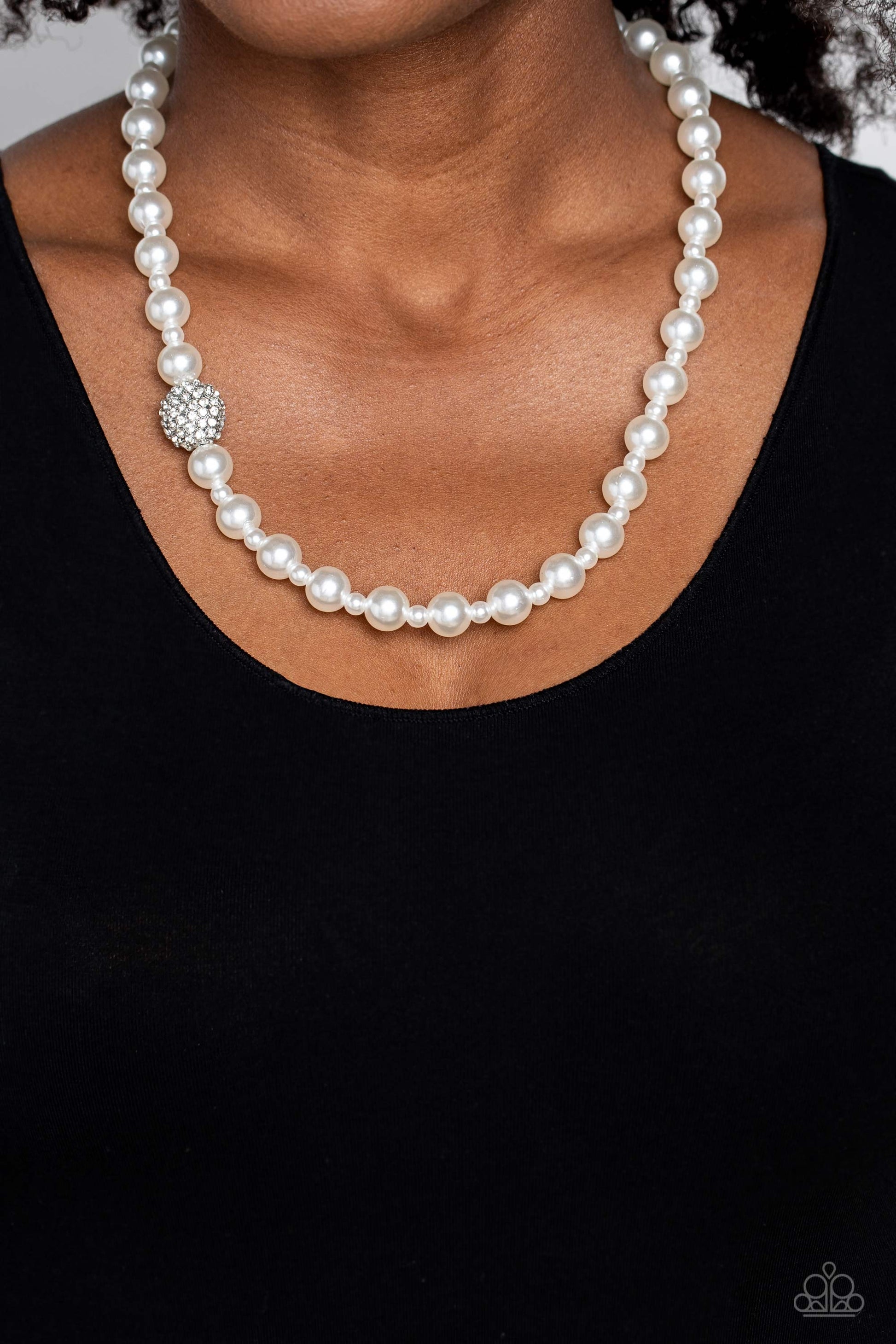 countess-chic-white-p2re-wtxx-542xx