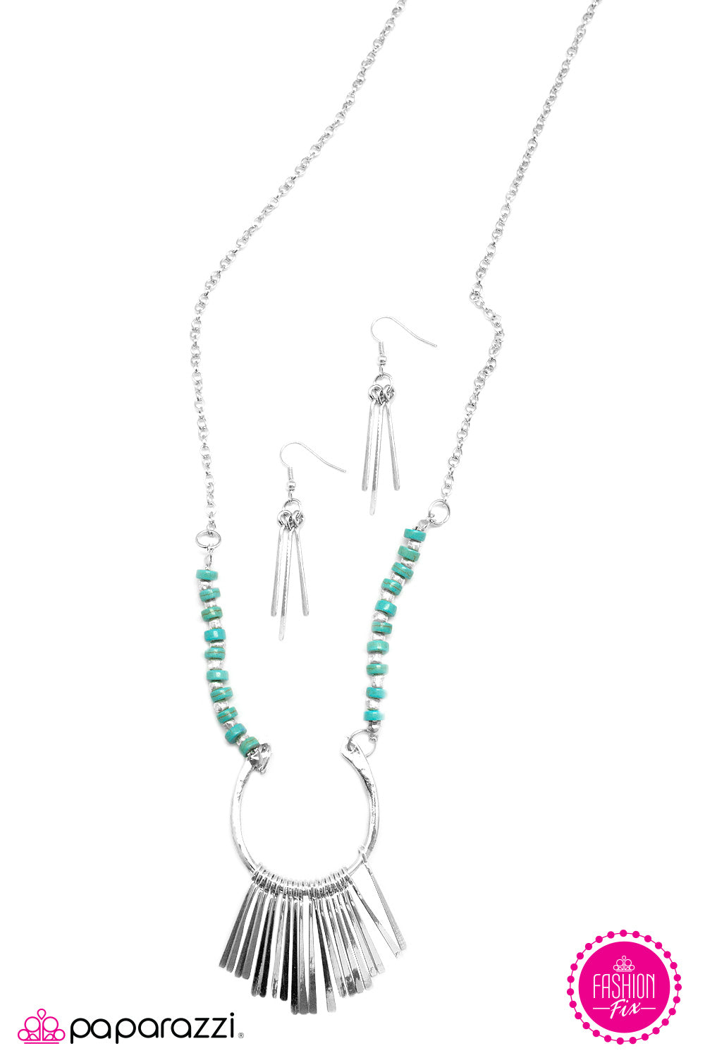 Paparazzi ♥ Keep Me Hanging On - Blue ♥  Necklace