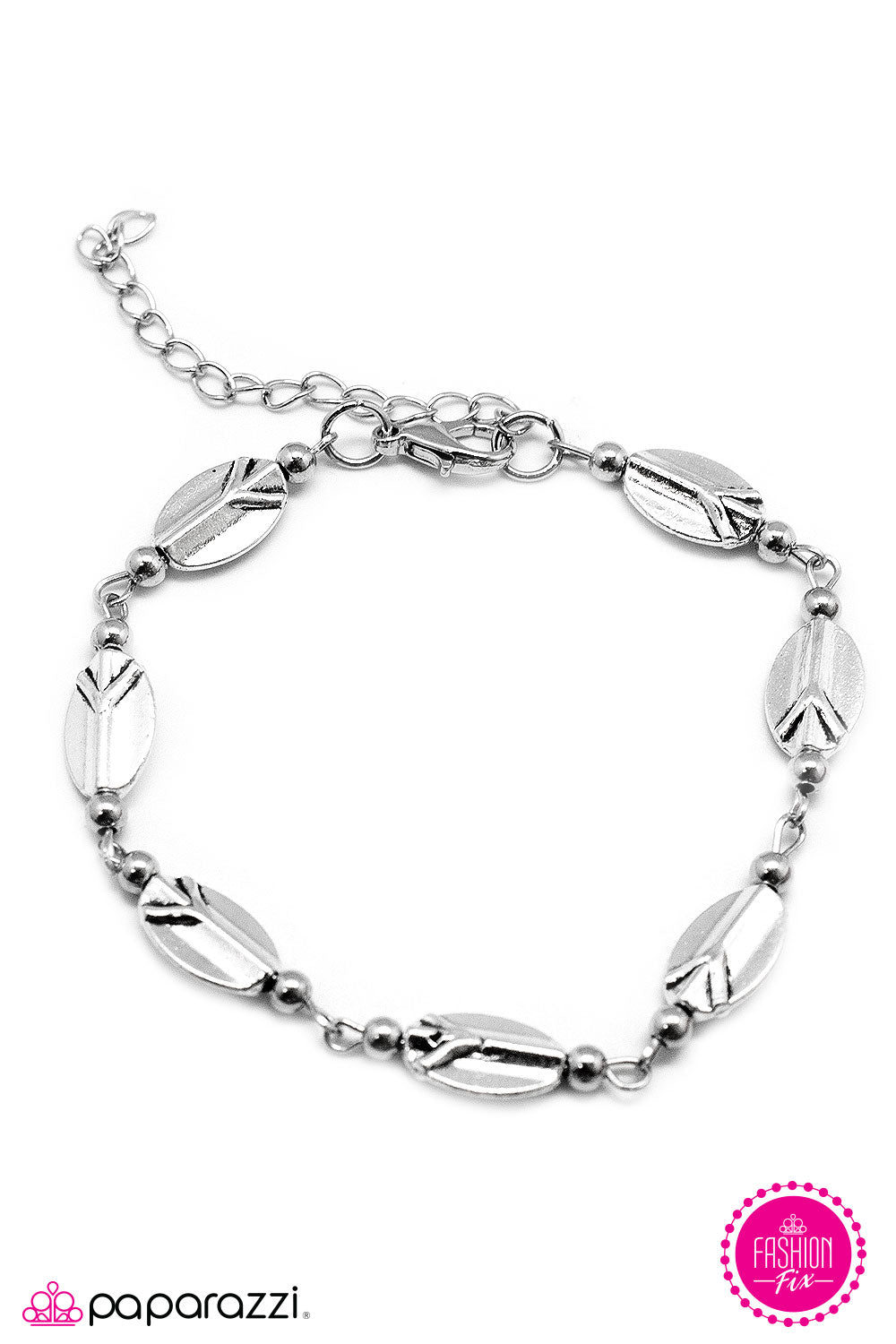 Paparazzi ♥ Point-Blank - Silver ♥  Bracelet