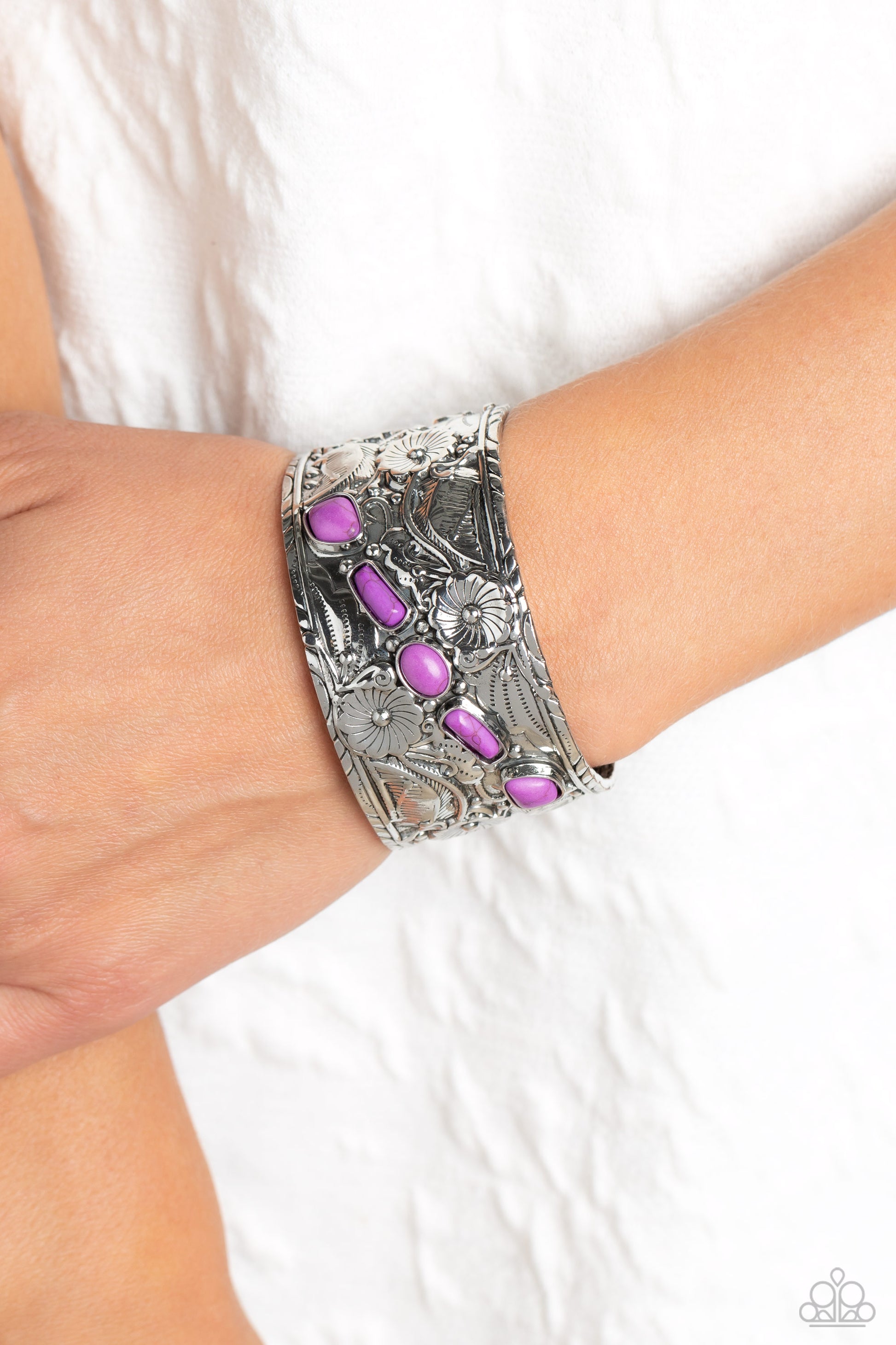 still-floral-stones-purple-p9se-prxx-191xx