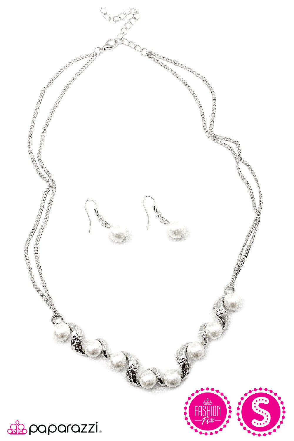 Paparazzi ♥ Crazy About You - White ♥  Necklace