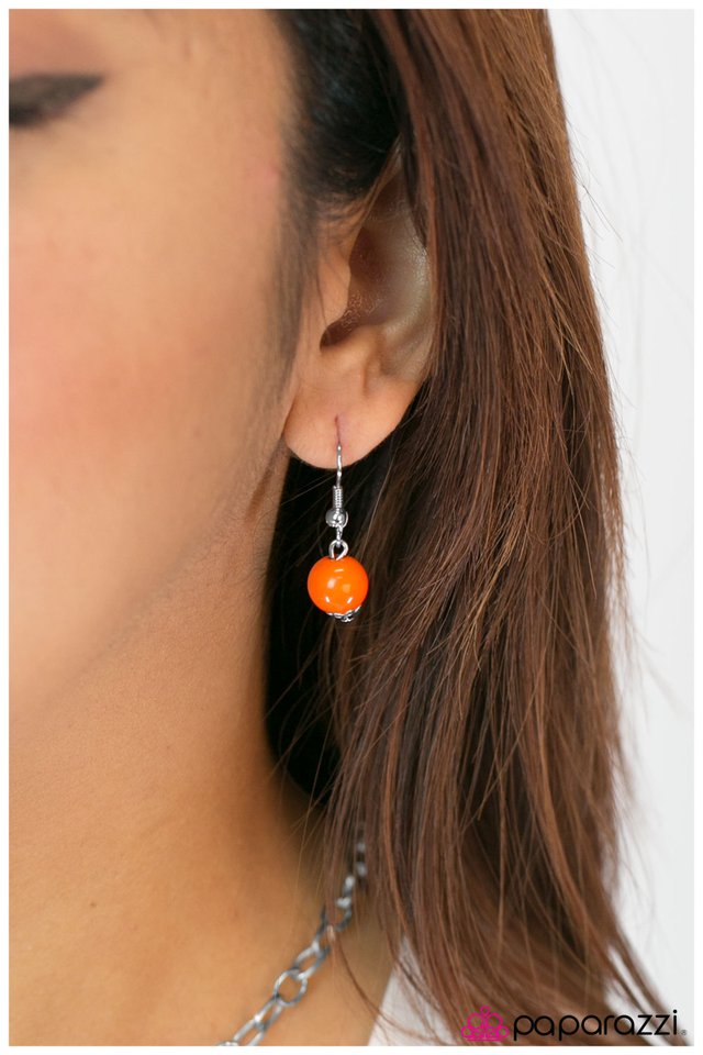 Paparazzi ♥ Beauty School Drop Out - Orange ♥ Necklace