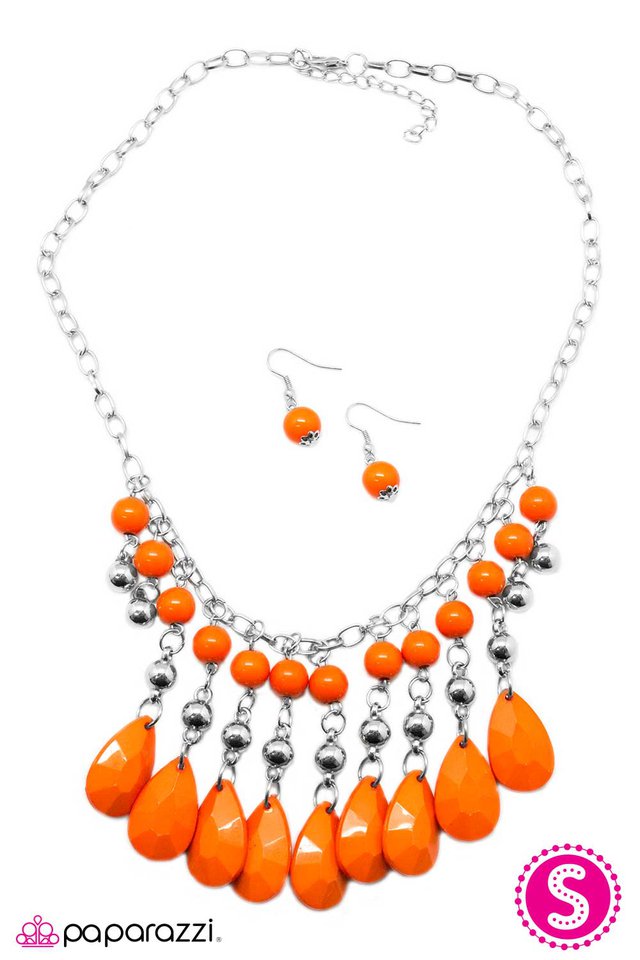 Paparazzi ♥ Beauty School Drop Out - Orange ♥ Necklace