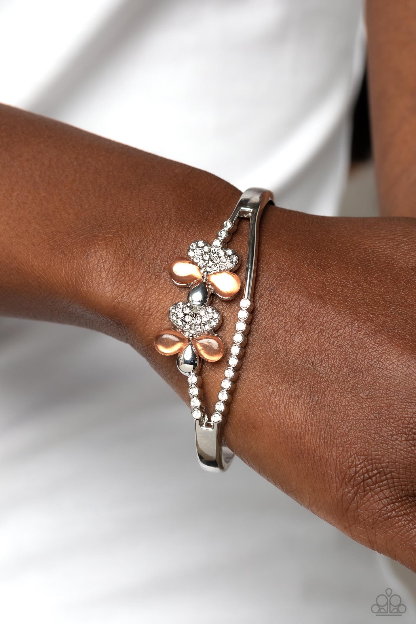 broadway-stage-orange-p9re-ogxx-065xx