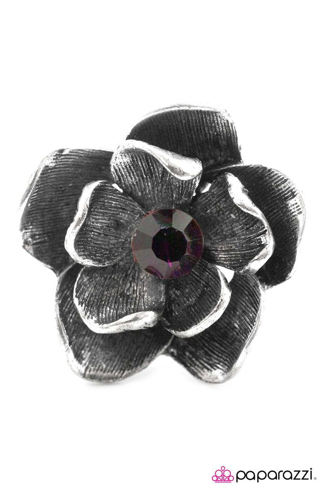 Paparazzi ♥ Never The Damsel - Purple ♥ Ring