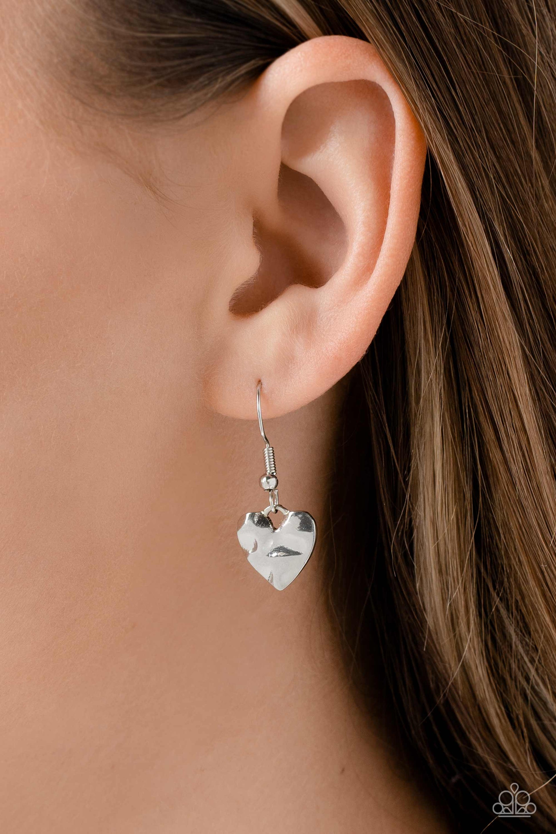 confident-courtship-red-p2wh-rdxx-325xx