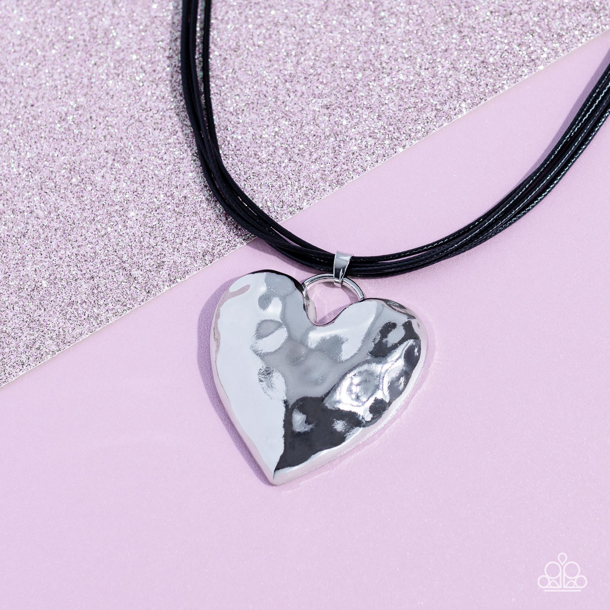 confident-courtship-black-p2wh-bkxx-312xx