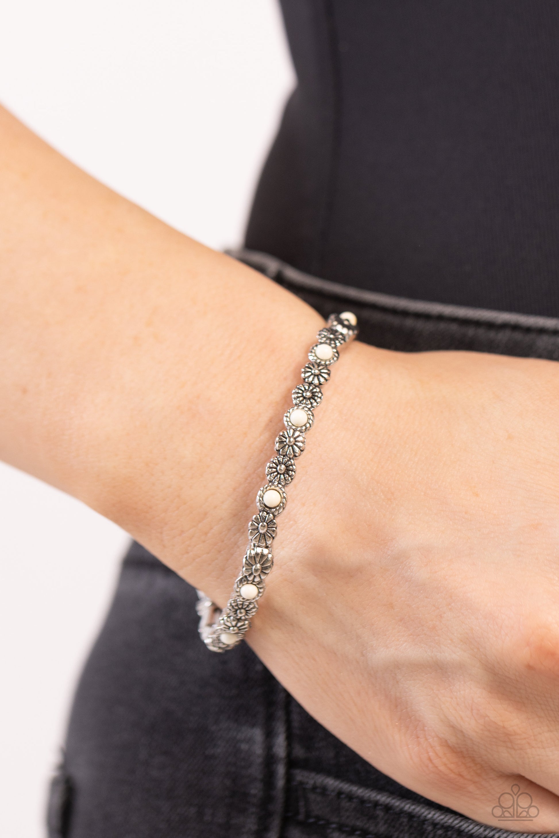 floral-fast-lane-white-p9da-wtxx-128xx