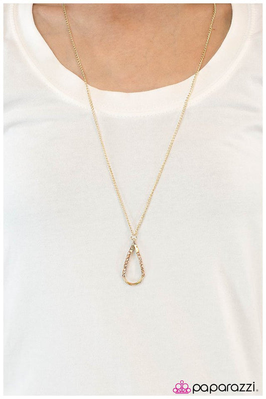 dont-rain-on-my-parade-gold-p2re-gdxx-035vm