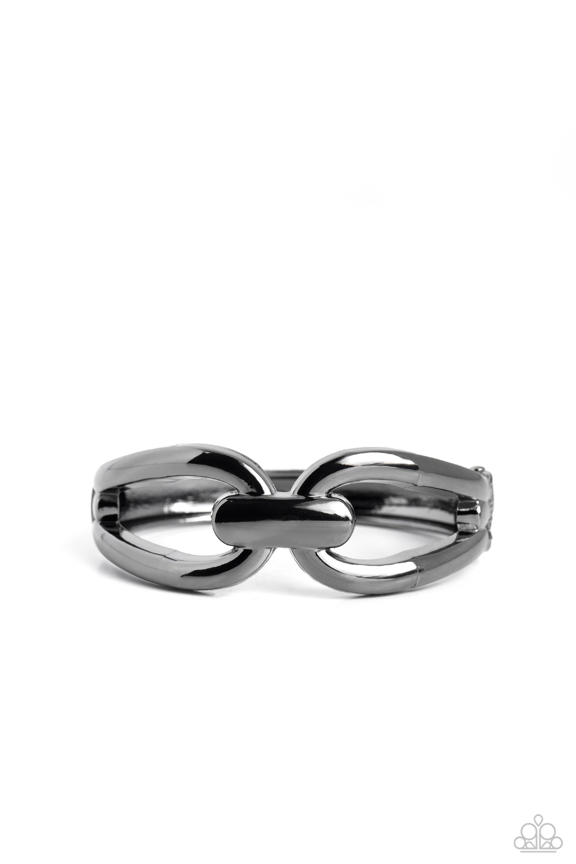 mechanic-masquerade-black-p9in-bkxx-116xx