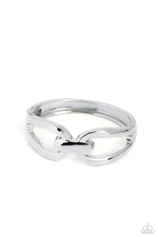 mechanic-masquerade-silver-p9in-svxx-171xx