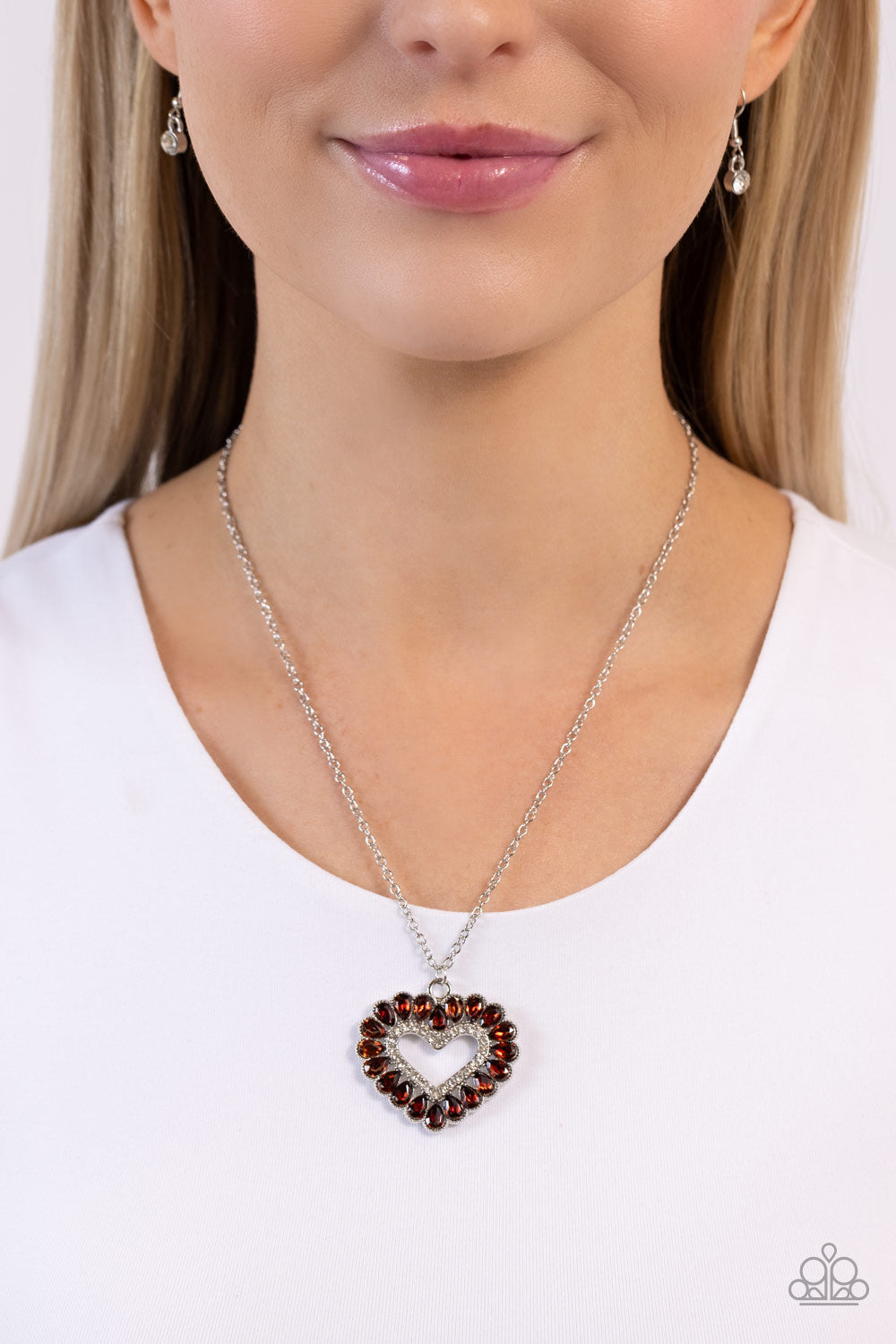 flirt-no-more-brown-p2re-bnxx-327xx
