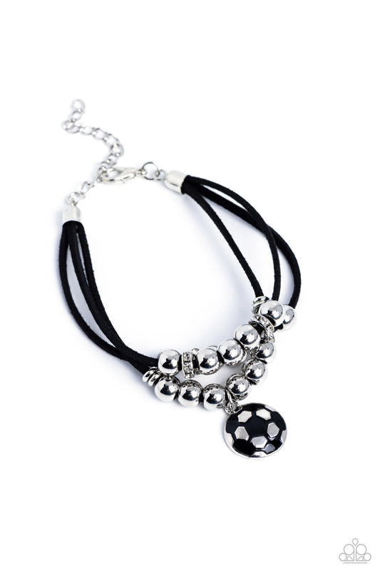 soccer-player-black-p9ur-bkxx-592xx