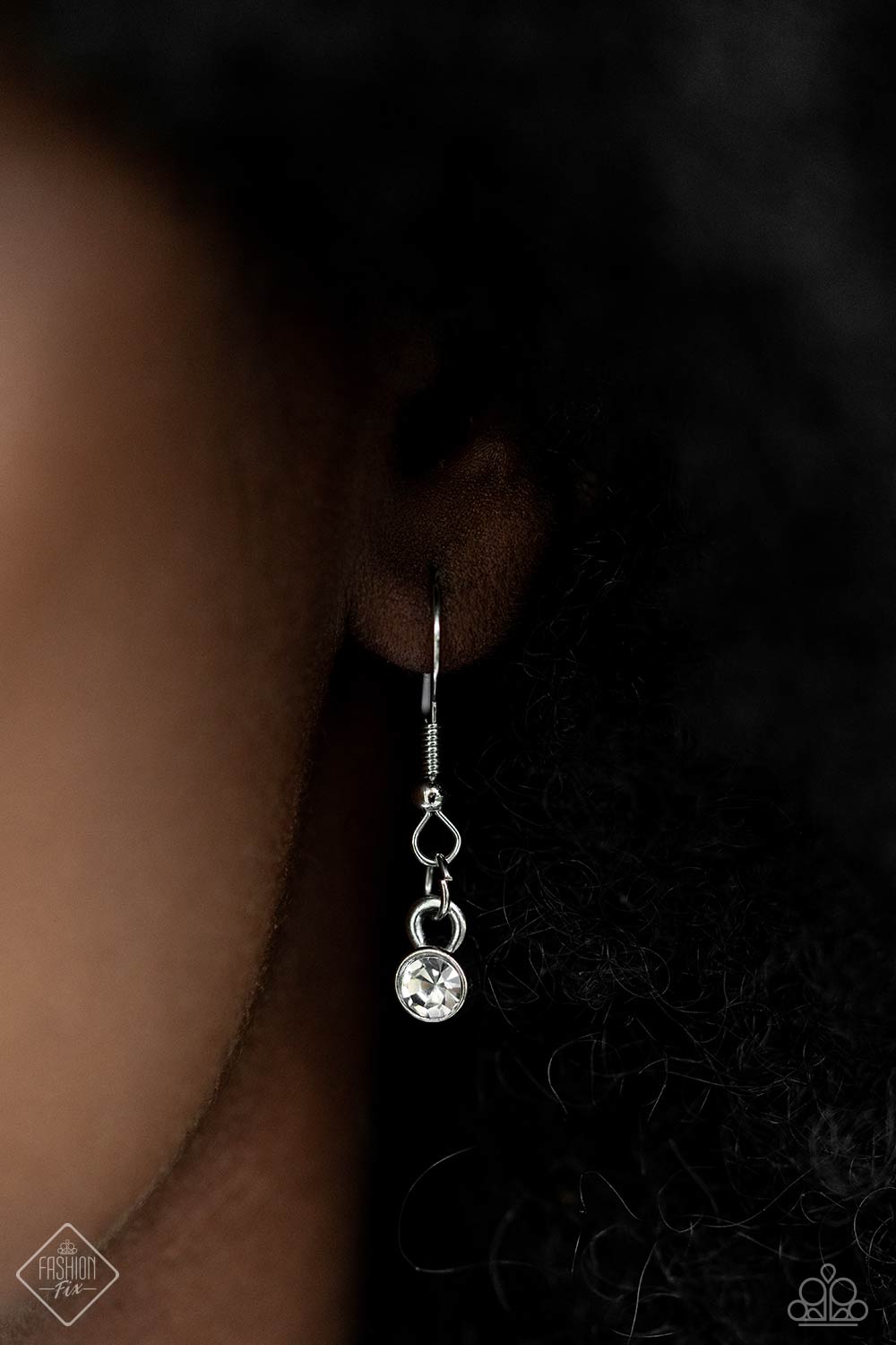 layered-loyalty-white-p2in-wtxx-051pu