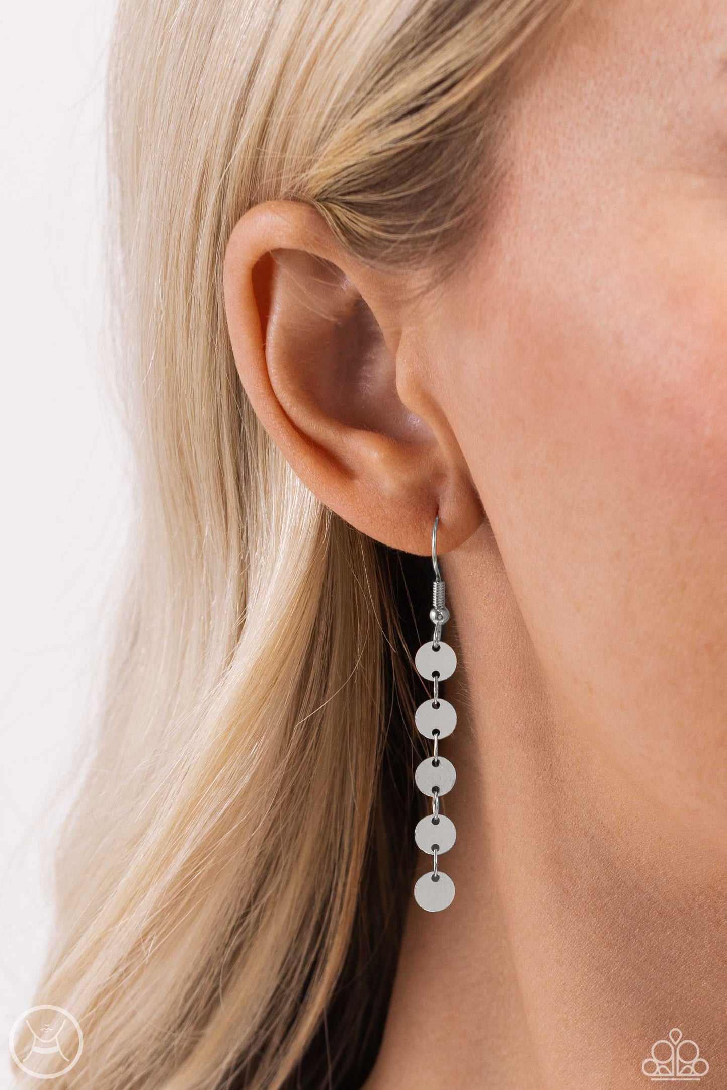 reeling-in-radiance-silver-p2ch-svxx-097xx