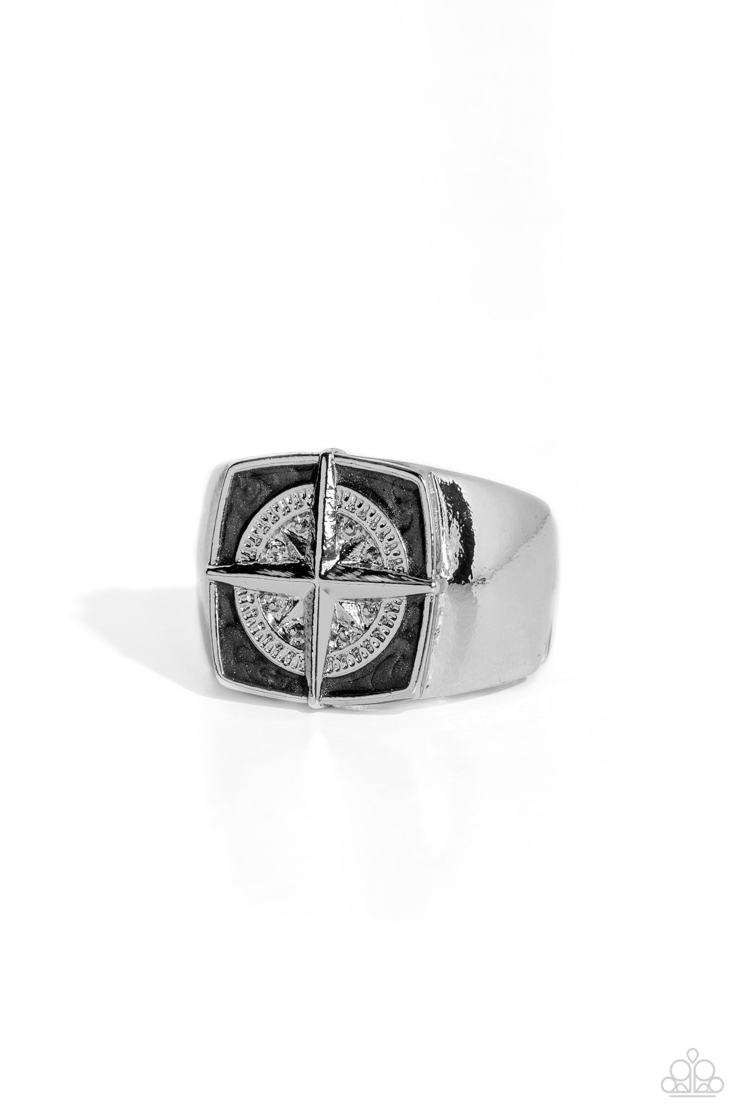 adventure-is-waiting-silver-p4mn-ursv-059xx