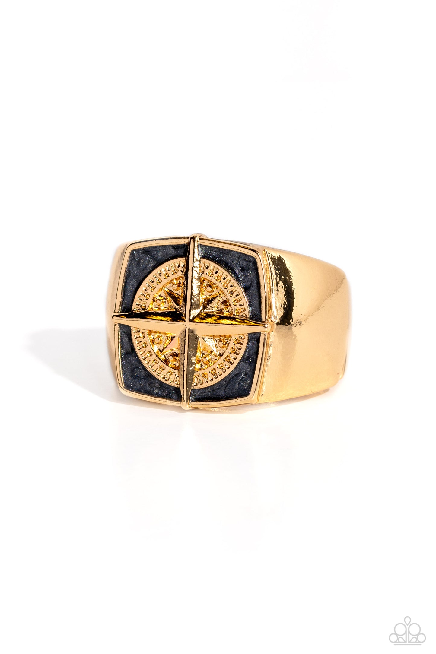 adventure-is-waiting-gold-p4mn-urgd-032xx