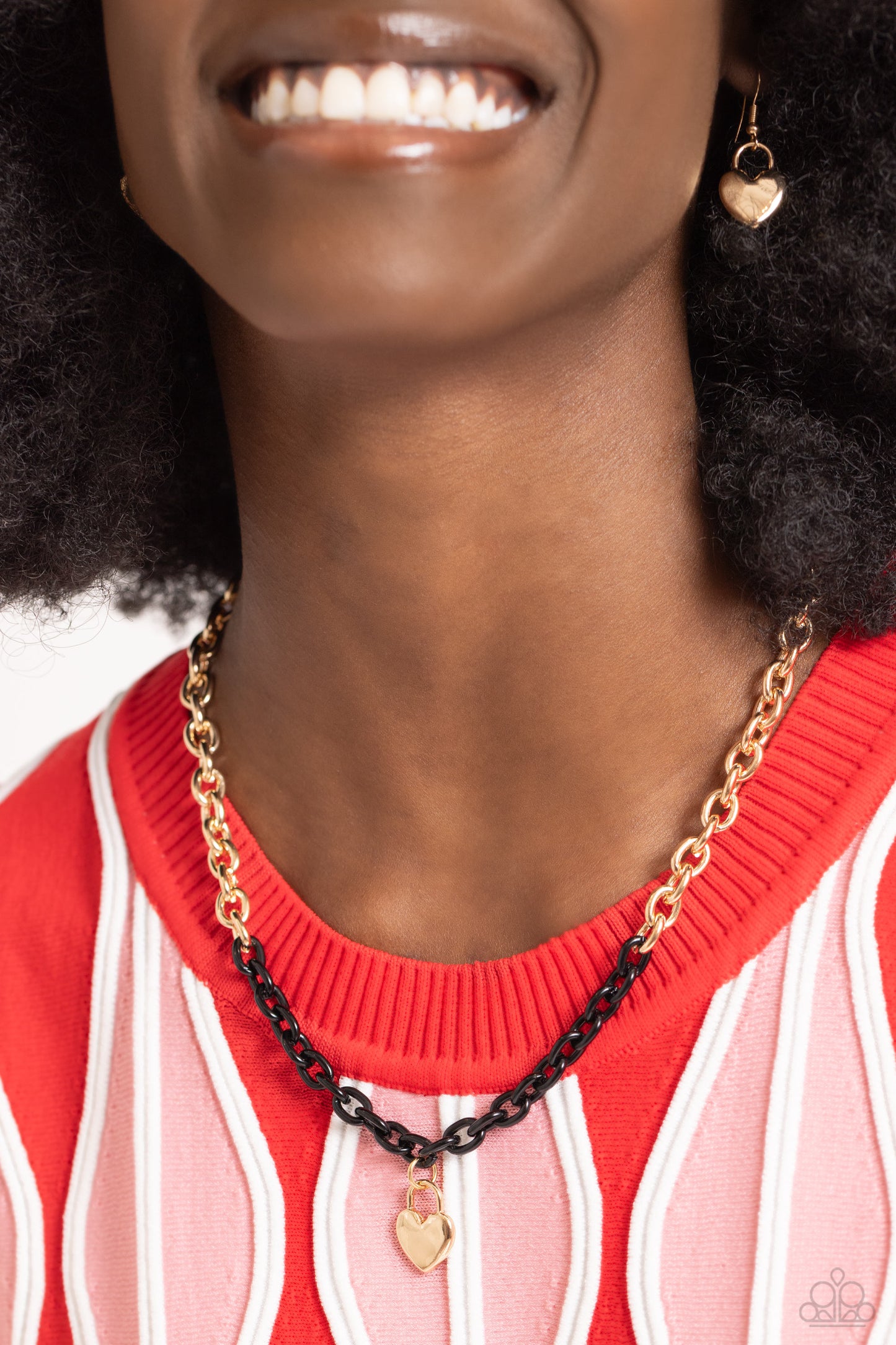 locked-down-black-p2wh-bkxx-317pp