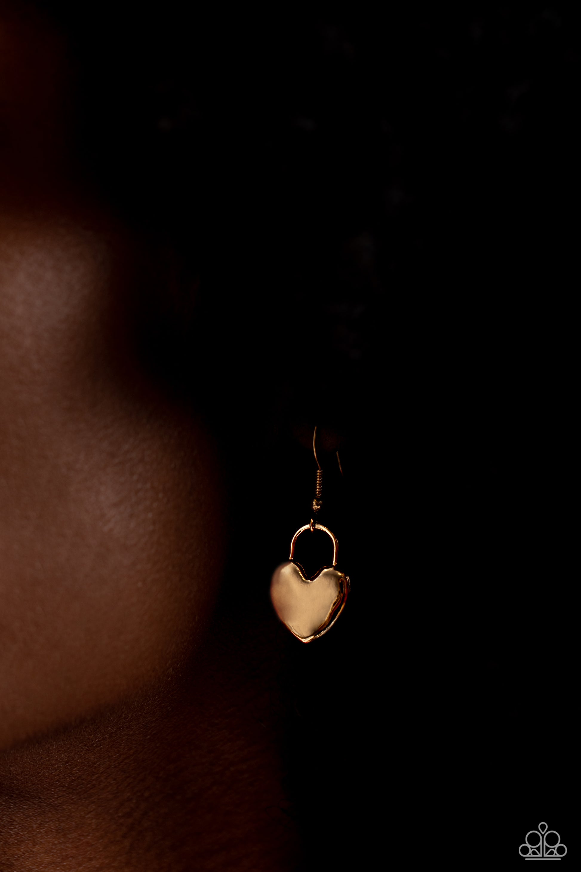 locked-down-pink-p2wh-pkxx-476pq