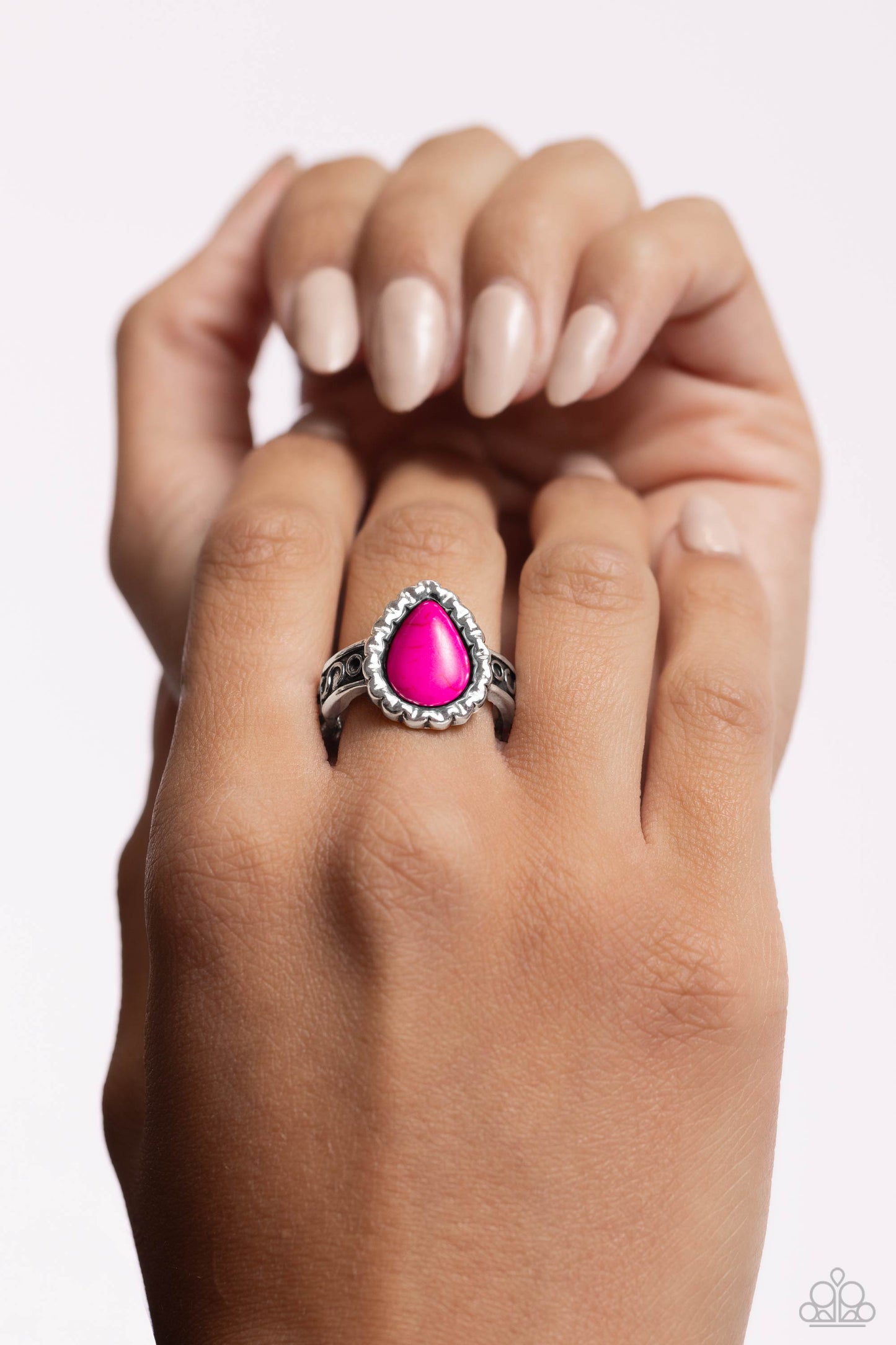 scalloped-showcase-pink-p4se-pkxx-122xx