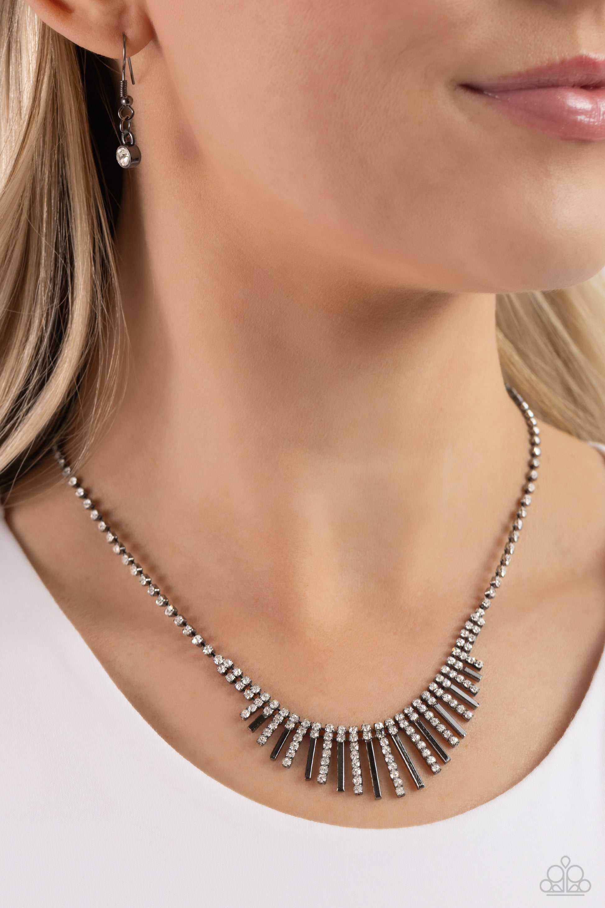 flare-to-be-different-black-p2da-bkxx-183xx