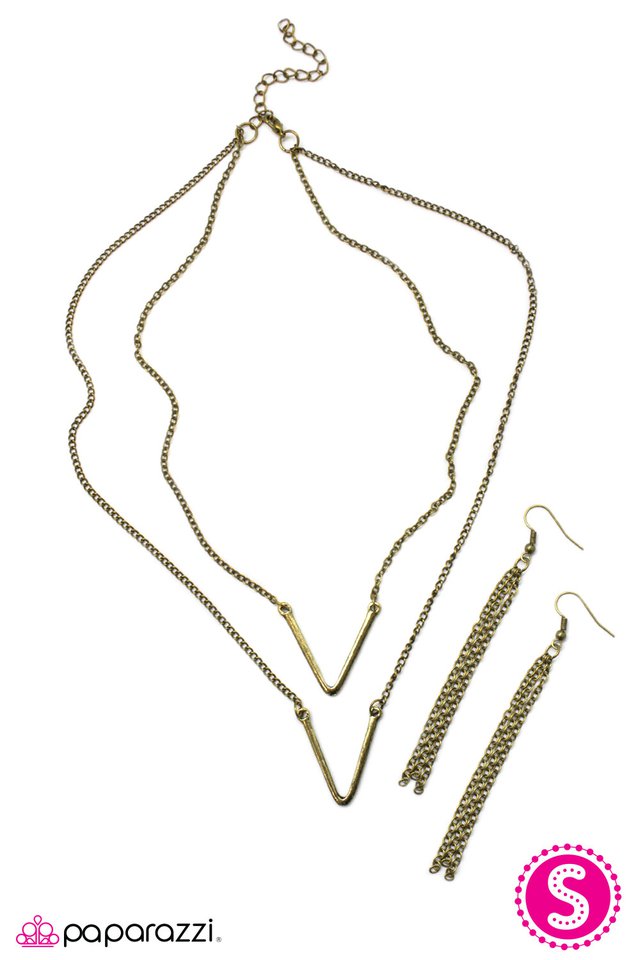 Paparazzi ♥ Let It V - Brass ♥ Necklace