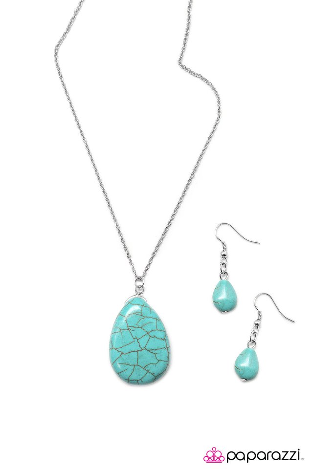 Paparazzi ♥ Stone Mesa - Blue ♥ Necklace