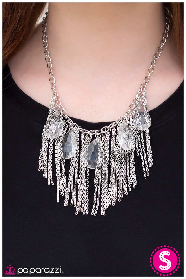 royal-arrival-white-p2re-wtsv-047wv