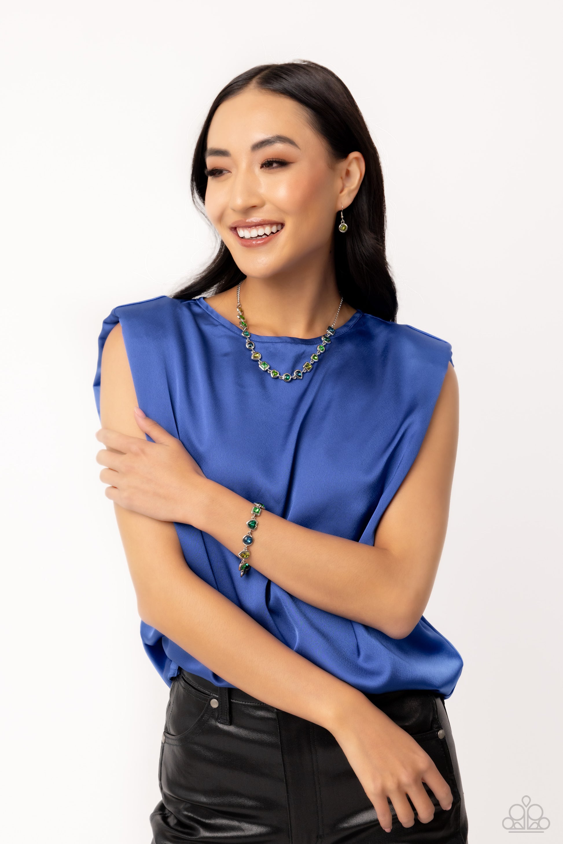 actively-abstract-green-p9re-grxx-158rz