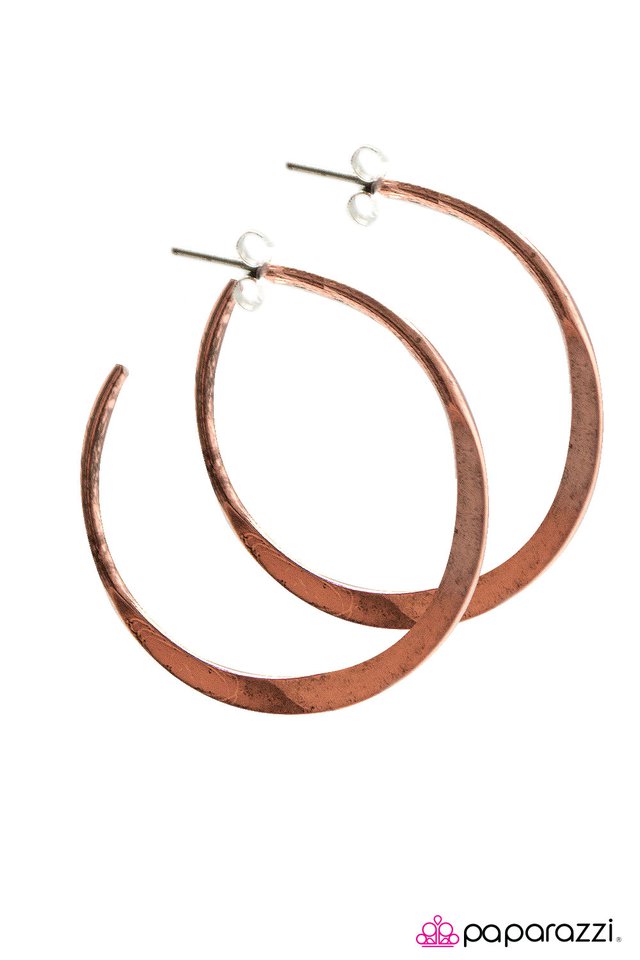 Paparazzi ♥ The Schoolgirl - Copper ♥ Earrings