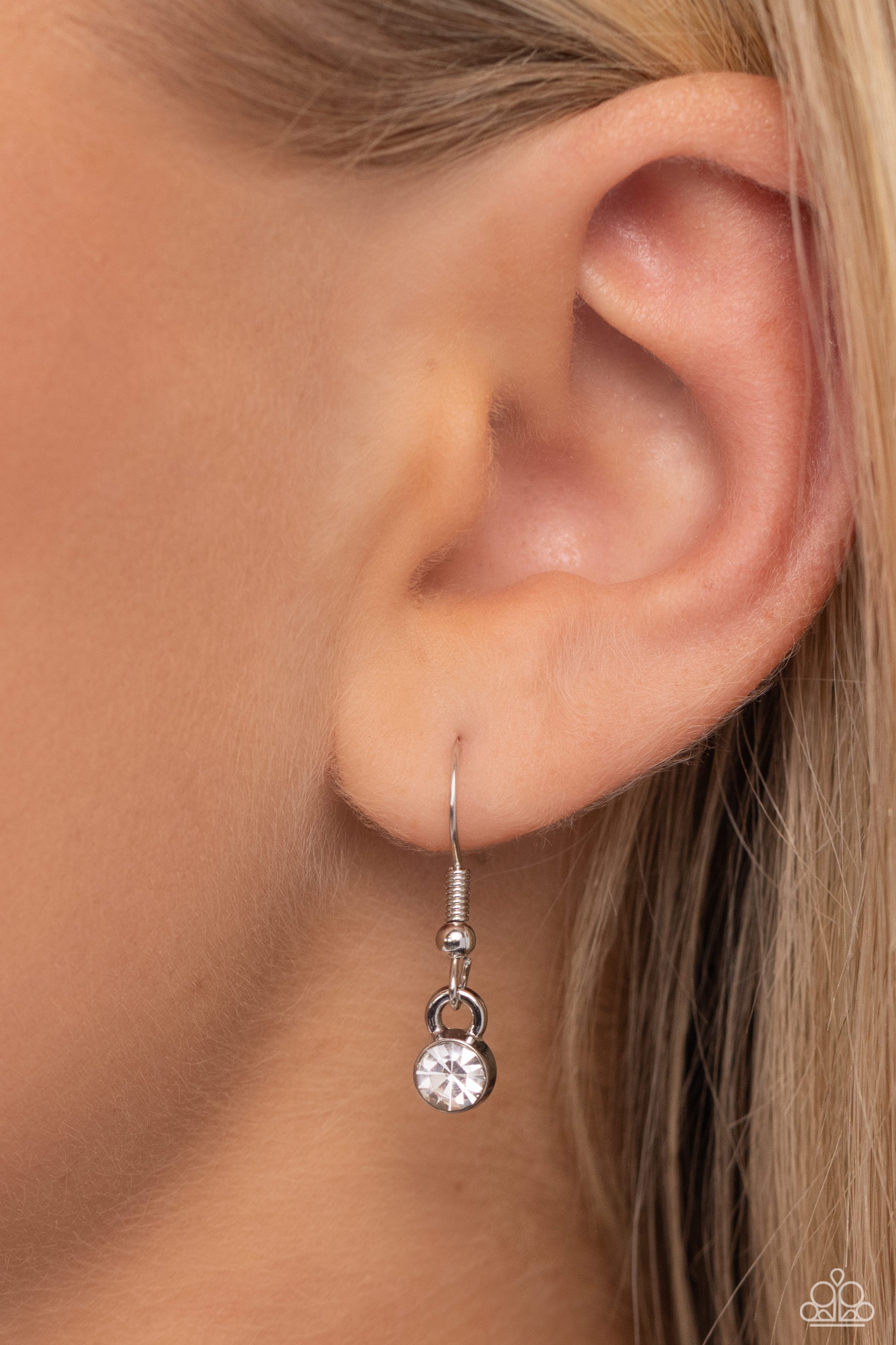 demanding-director-silver-p2re-svxx-492xx