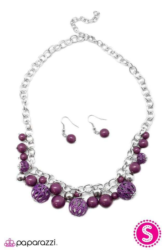 Paparazzi ♥ The Louvre - Purple ♥ Necklace
