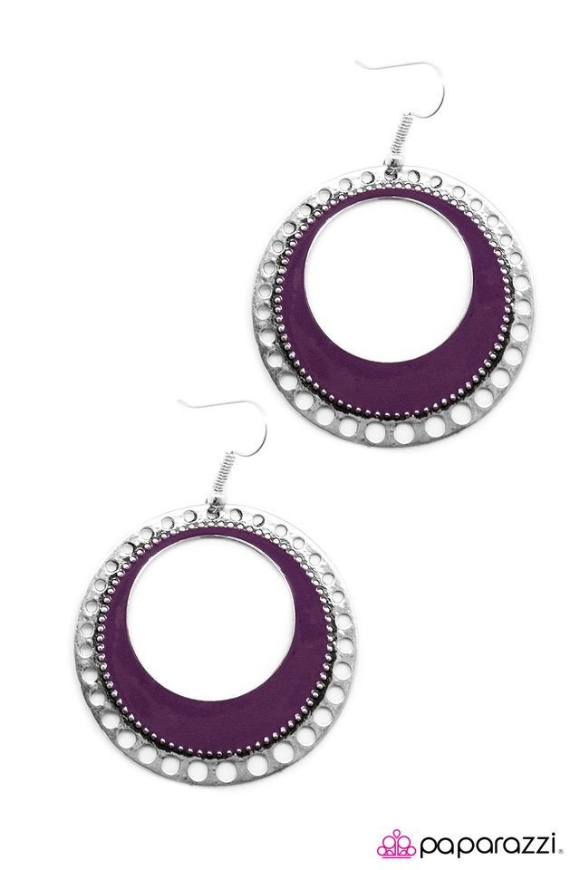 Paparazzi ♥ Spinning With Style - Purple ♥ Earrings