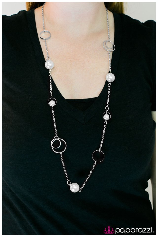 sing-me-a-song,-mr.-piano-man-p2re-wtxx-048xx