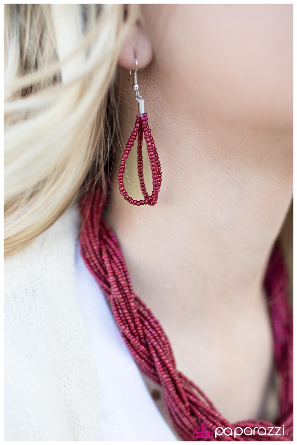 Paparazzi ♥ Standing Ovation - Pink ♥  Necklace