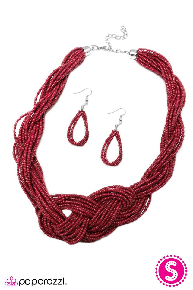 Paparazzi ♥ Standing Ovation - Red ♥ Necklace