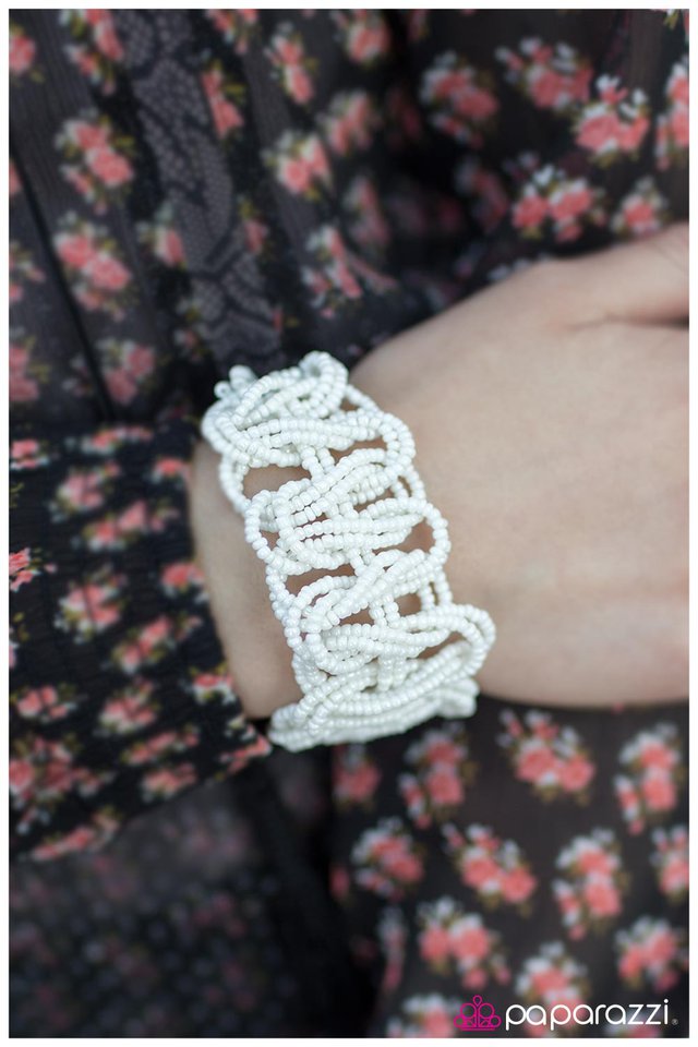 the-braid-and-the-bold-white-p9re-wtxx-031yr