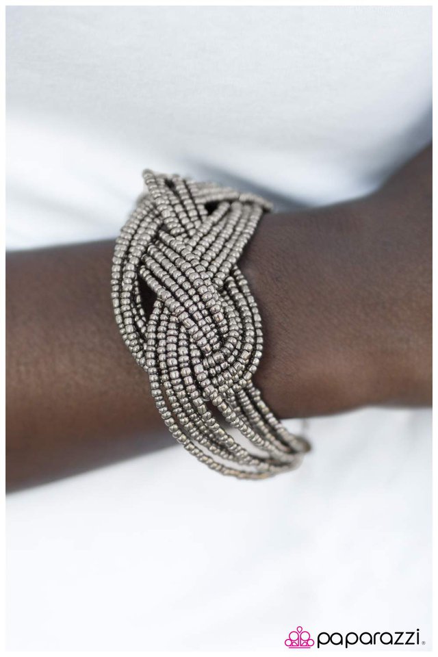 another-round-of-applause-silver-p9re-svxx-030yu