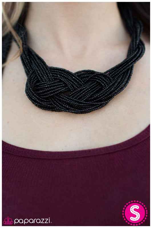 standing-ovation-black-p2re-bkxx-051yw