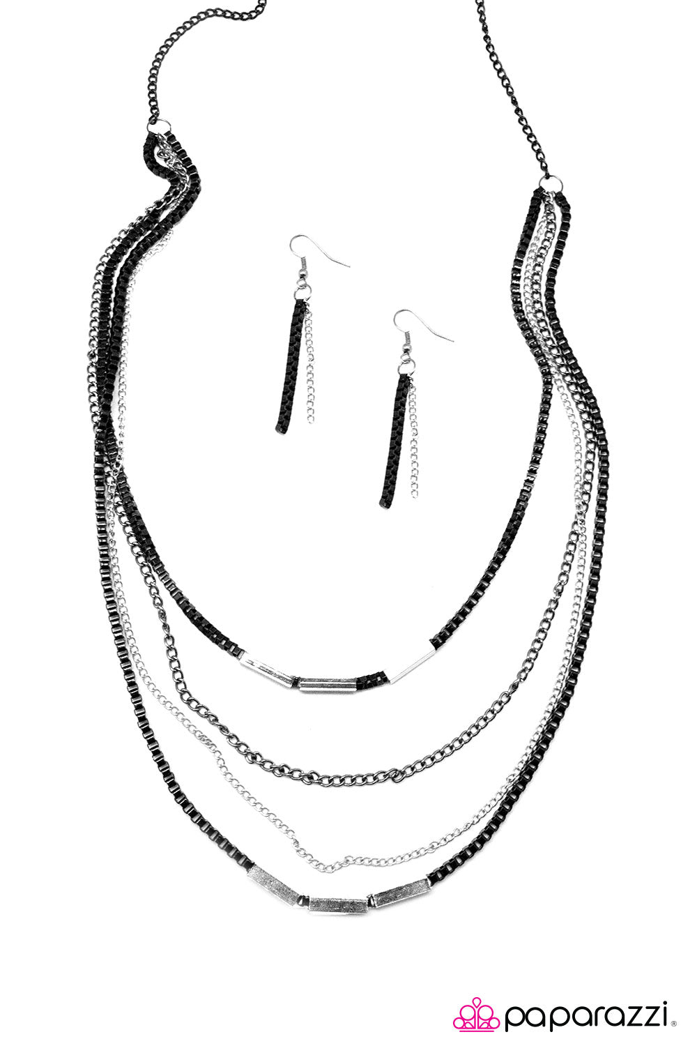 Paparazzi ♥ True Grit - Black ♥  Necklace