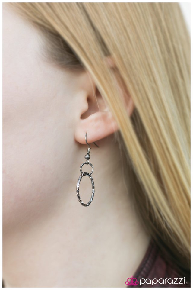 Paparazzi ♥ Hallelujah - Black ♥ Necklace