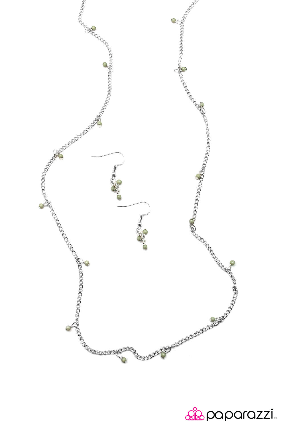 Paparazzi ♥ Small Town Girl - Green ♥  Necklace