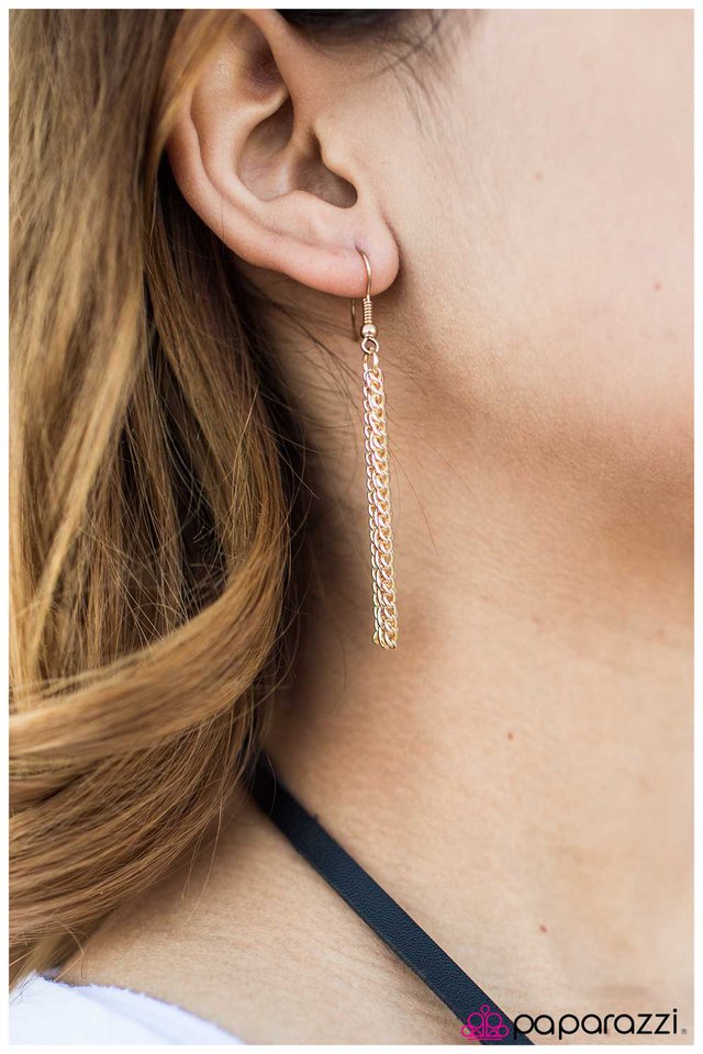 Paparazzi ♥ Thats Rad - Gold ♥ Necklace