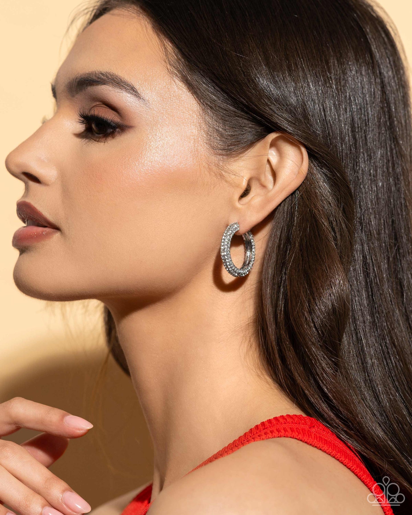 glowing-praise-white-p5ho-wtxx-167xx