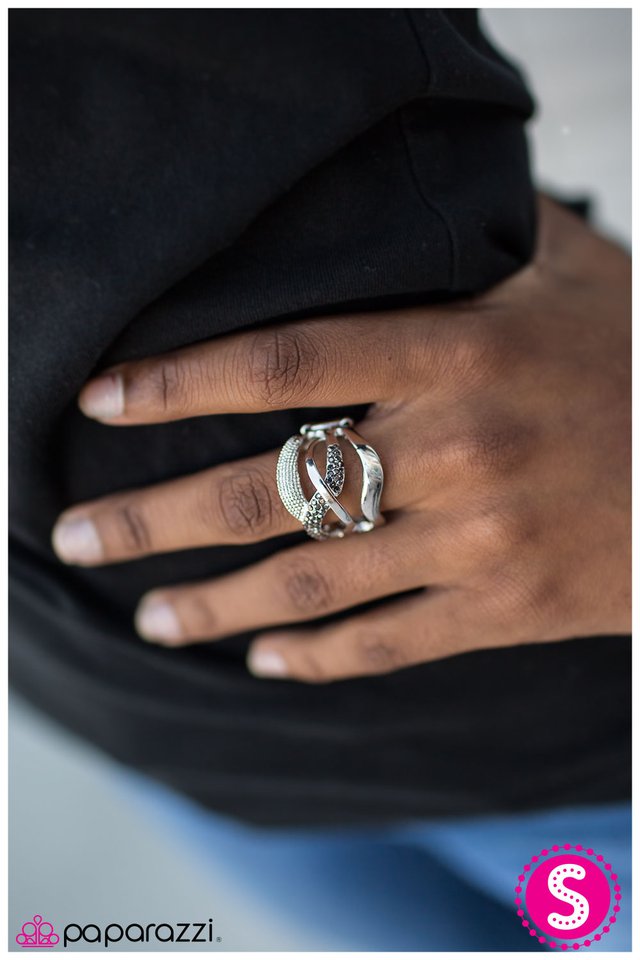 double-crossed-silver-p4re-svxx-029xx